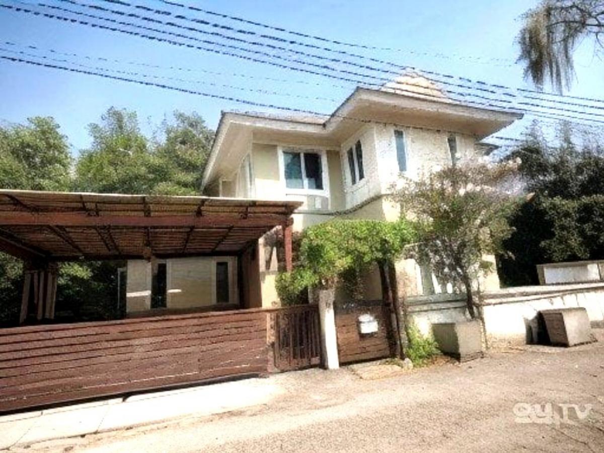 For SaleHouseMin Buri, Romklao : Single house for sale, Ramkhamhaeng location, Soi Miss Teen.