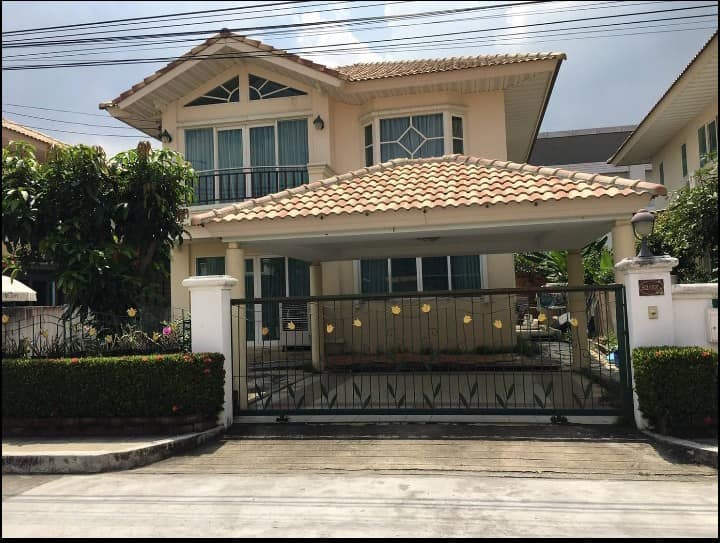 For SaleHouseLadkrabang, Suwannaphum Airport : 2-story detached house for sale, Supalai Suan Luang Village.