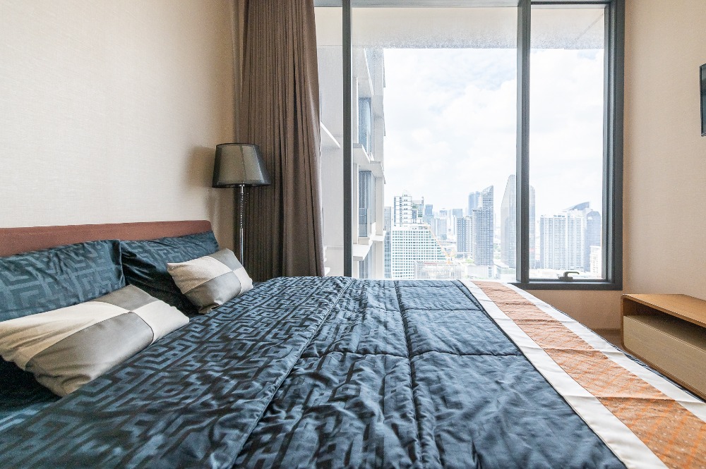 For RentCondoSukhumvit, Asoke, Thonglor : Condo for rent, The Esse Asoke, near BTS Asoke and MRT Sukhumvit.