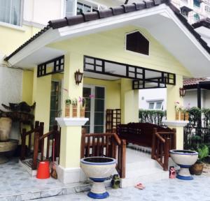 For SaleHouseOnnut, Udomsuk : Urgent sale at cost of detached house Nantawan-Sukhumvit Village, 67 sq m, 3 bedrooms, 3 bathrooms, for sale with tenant, 8.5 million, On Nut Road 44.