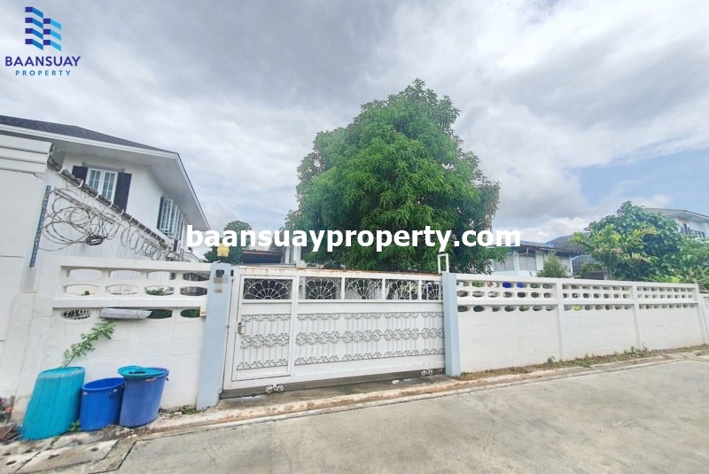 For RentHouseOnnut, Udomsuk : For rent, 2-story detached house, Soi On Nut 46, near Paradise Park.