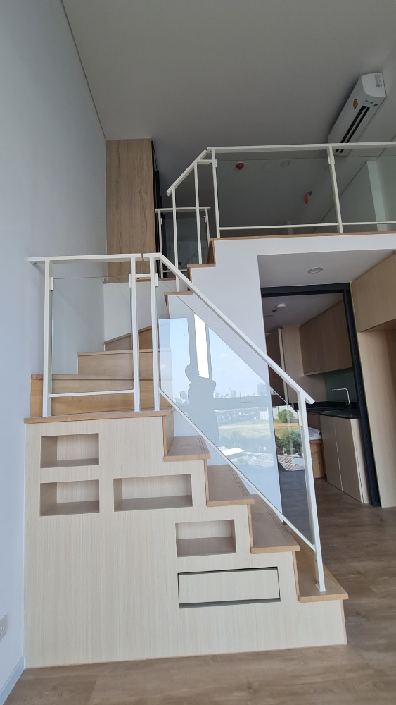 For SaleCondoRama9, Petchburi, RCA : 𝐒𝐀𝐋𝐄 LANDMARK @ MRTA Rama9, room ready to move in, 1 Bed 1 Bath, ready today!!! Call 0897929891