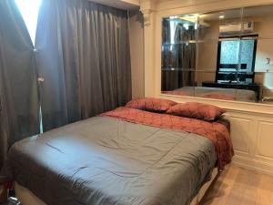 For RentCondoWitthayu, Chidlom, Langsuan, Ploenchit : Condo for rent SOCIO Ruamrudee   fully furnished (Confirm again when visit).