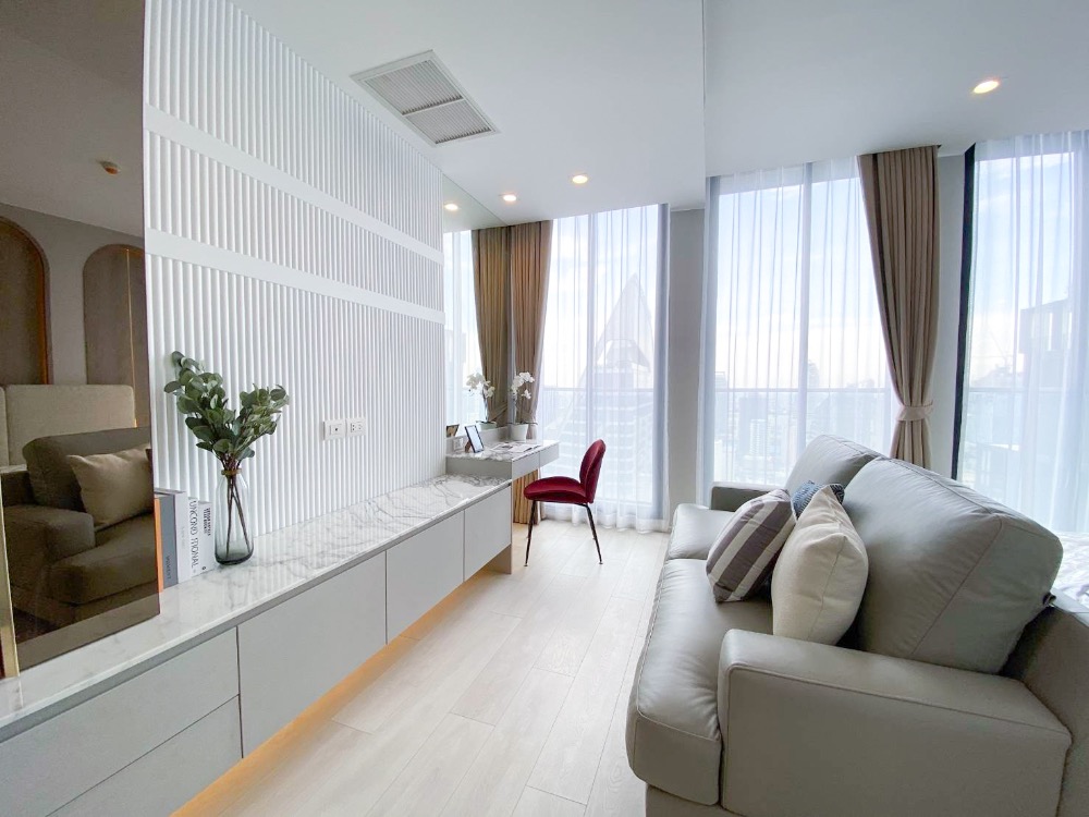 ให้เช่าคอนโดวิทยุ ชิดลม หลังสวน : For Rent - Noble Ploenchit ,luxury (Private Lift)  1 bedroom, 1 bathroom 46 Sqm ,Fully furnished