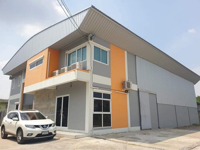 For RentWarehouseLadprao101, Happy Land, The Mall Bang Kapi : Warehouse for rent with office, 500 sq m, Soi Lat Phrao 101, Bang Kapi, Pho Kaeo, area 1 rai, 10-wheeled vehicle can enter. Near MRT Lat Phrao 101, Nawamin, Bang Kapi, Pho Kaeo