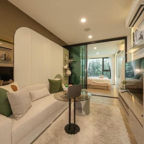 Sale DownCondoKasetsart, Ratchayothin : Selling down payment on a condo that allows pets. Origin Place Phahon 59 Station, Low Rise Condo, next to Phahon Yothin Road, near BTS Phahon Yothin 59.