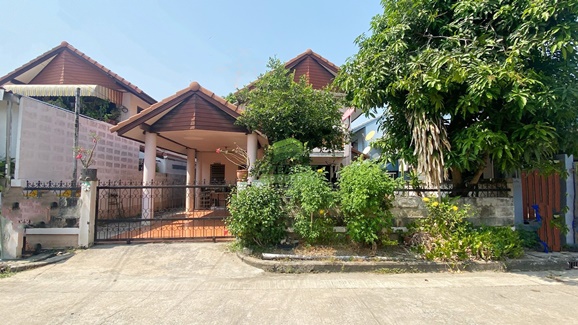 For SaleHouseNonthaburi, Bang Yai, Bangbuathong : Piman Preeda Village, Pak Kret, Nonthaburi, urgent sale, 2-story detached house, area 50 sq m, beautiful house, ready to move in.