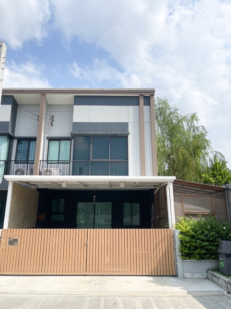 For RentTownhouseRathburana, Suksawat : ❤️ For rent, new townhome, Pleno Suk Sawat 30, Project 2, easy to travel, ready-to-move-in house, decorated in a minimalist style ❤️ S2401-490