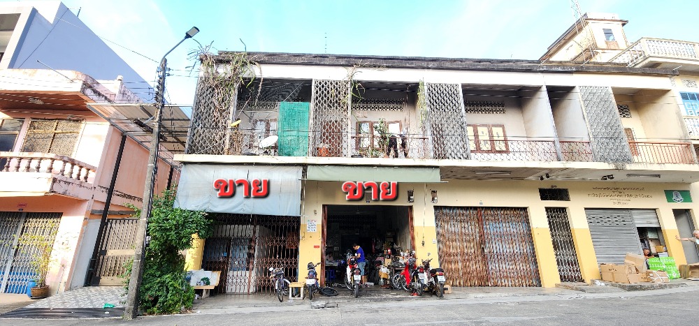 For SaleShophouseTrang : 2-story building for sale in the heart of Trang city.