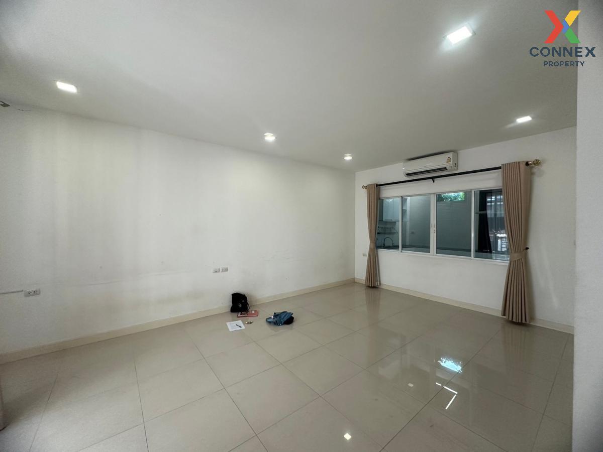 For SaleTownhouseRama5, Ratchapruek, Bangkruai : For Sale Townhouse/Townhome  , Niran Ville Karnchanapisek-Nakhonin , Bang Khu Wiang , Bang Kruai , Nonthaburi , CX-94667