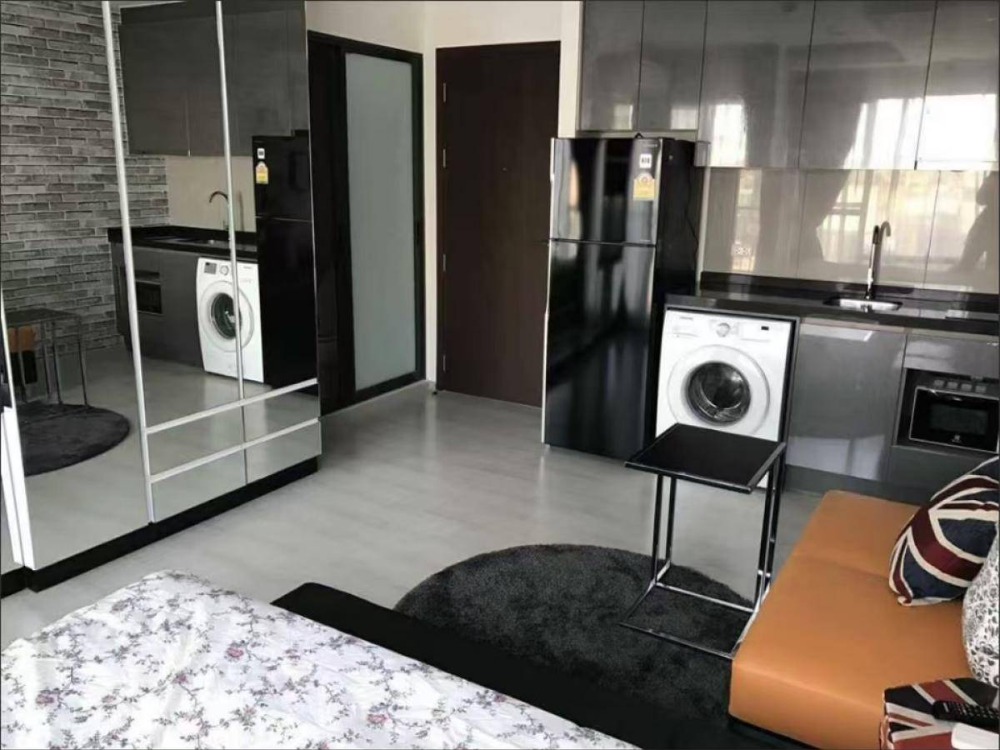 For RentCondoRama9, Petchburi, RCA : 🔥🔥⚡️Update: Available for rent: Rhythm Asoke 🚝 Near MRT Rama 9 🟣#PT2409_039