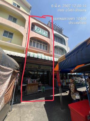 For RentRetailRama9, Petchburi, RCA : Building for rent ++🔥Din Daeng Rd.,Bangkok ,Thailand 🔥👉 suitable for a clinic. and businesses that want people to pass by and see clearly 🔥🔥Line:meiju1993🔥🔥