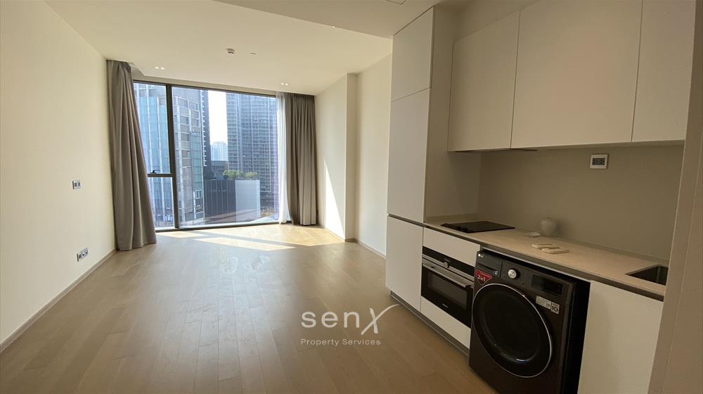 For SaleCondoSukhumvit, Asoke, Thonglor : Condo for sale/rent The Strand Thonglor, best location condo next to BTS Thonglor.