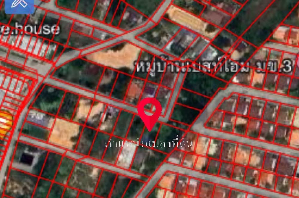 For SaleLandKhon Kaen : ❤️❤️Land for sale near Best Home Village, Khon Kaen University 2,3, near Khon Kaen Demonstration Hospital. Near Khon Kaen University, convenient travel, land next to Saradhan Road, size 98 sq m, 2 plots next to each other, total 196 sq m, can build a hous