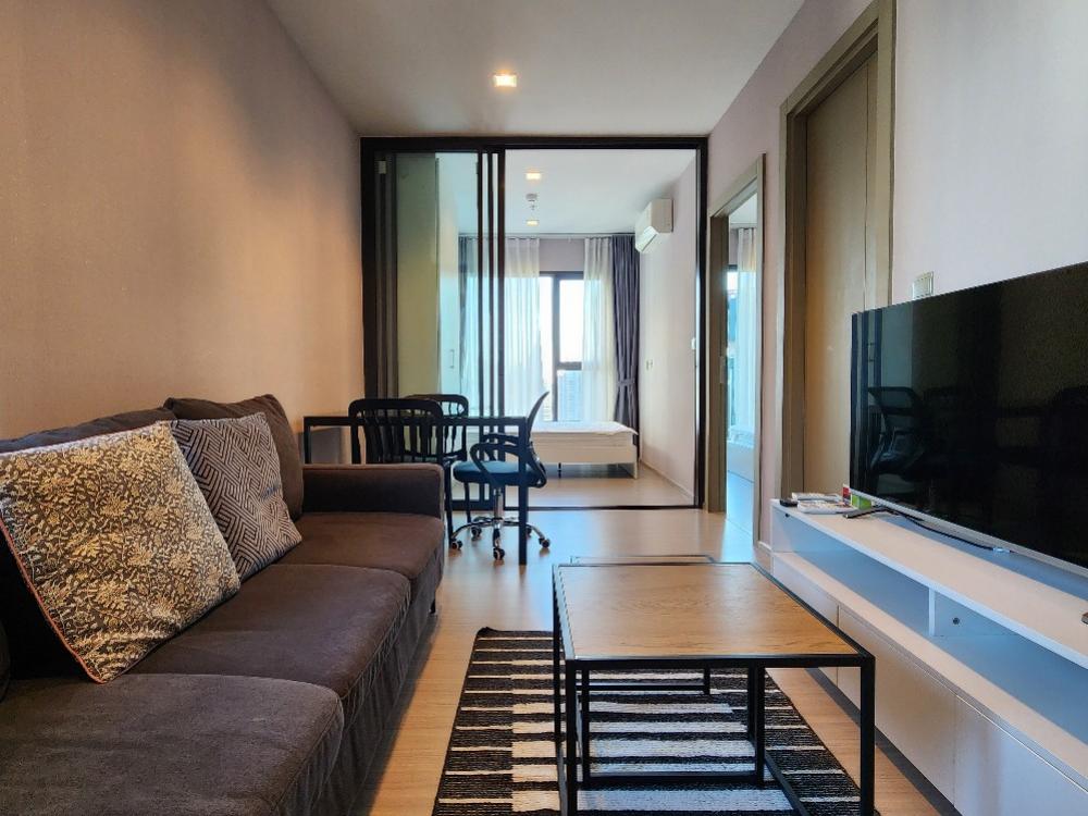 ให้เช่าคอนโดพระราม 9 เพชรบุรีตัดใหม่ RCA : For Rent Life Asoke-Rama 9 1 Bedroom Plus