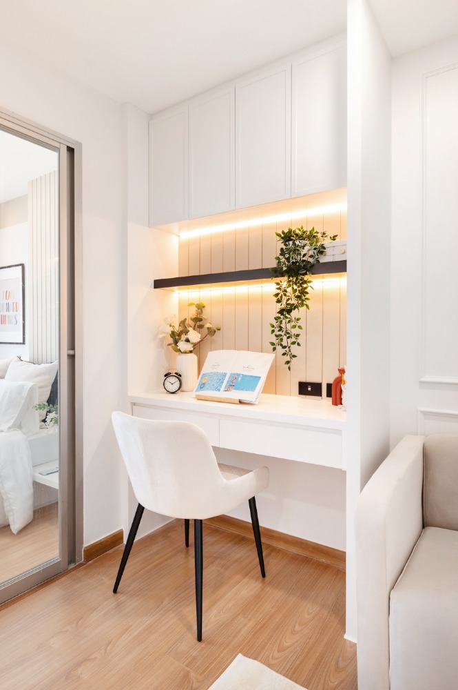 For SaleCondoPinklao, Charansanitwong : 🌈🌤️LP-115 Condo near Siriraj, The Trust Pinklao, 29 sq m., free of all expenses. Free furniture and electrical appliances Carry your bag and be ready.