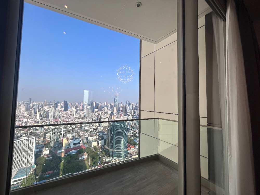 For SaleCondoWongwianyai, Charoennakor : ์Next to ICON SIAM (3 Bedrooms 3 Baths), 146 SQM. High floor, River View. Magnolia Waterfront Residences