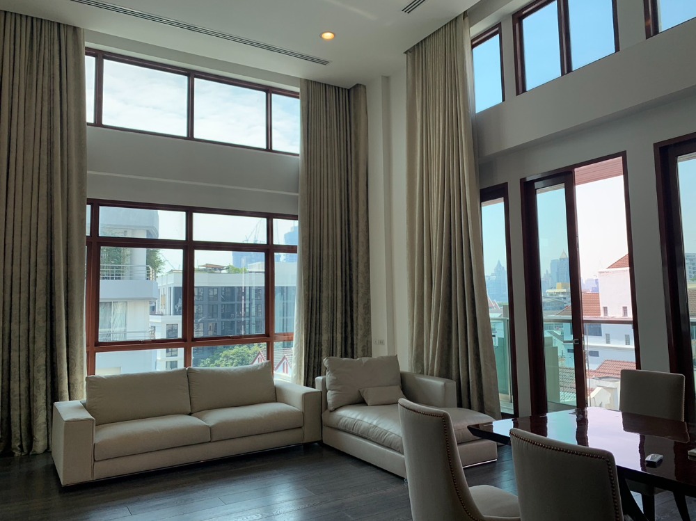 For RentCondoWitthayu, Chidlom, Langsuan, Ploenchit : The Crest Ruamrudee 192.25 sq m, 7th floor, 3 bedrooms, 3 bathrooms