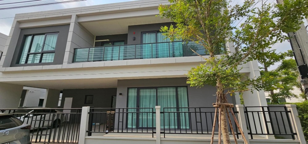 For RentHouseBangna, Bearing, Lasalle : ♦ type ZOTICUS ♦ Single House 2 Storey 61.00 sq.w. | 4 Bedrooms Pet-friendly | near Mega Bangna 5 mins, Princ Suvarnabhumi Hospital 14 mins