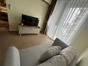 For RentCondoSathorn, Narathiwat : Regal Condo Regal Condo, fully furnished, 33.25 square meters.