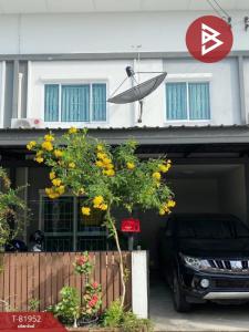 For SaleHousePattaya, Bangsaen, Chonburi : Townhouse for sale, Lio Bliss Village, Chonburi-Amata Nakorn, Chonburi.