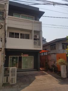 For RentHome OfficeRatchadapisek, Huaikwang, Suttisan : home office Soi Ratchada 19, only 450 meters to MRT