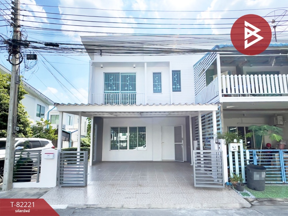 For SaleTownhouseSamut Prakan,Samrong : Townhouse for sale The Connect Village 10 Bearing, Samrong Nuea, Samut Prakan