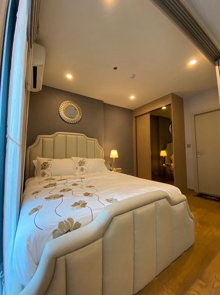 For SaleCondoRatchathewi,Phayathai : S-QCP106  Q Chidlom-Phetchaburi, 33rd floor, city view, 35 sq m., 1 bedroom, 1 bathroom, 6.79million. 099-251-6615