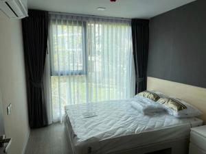 For RentCondoOnnut, Udomsuk : FOR RENT>> Atmoz Oasis Onnut>> Building C, north side, garden side view, no sunlight in the afternoon, 2nd floor, fully furnished. Near the Yellow Line, Si Nut Station #LV-MO210