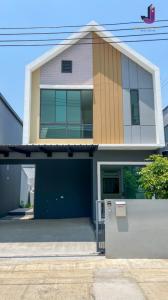 For SaleTownhouseSamut Prakan,Samrong : Semi-detached house for sale, new freestanding house, Nordic style, size 26 sq m, 4 bedrooms, 3 bathrooms, usable area 141 sq m, Bangna Km. 27, very good location, starting price 3.49 million baht 📌 Property code JJ- H170📌