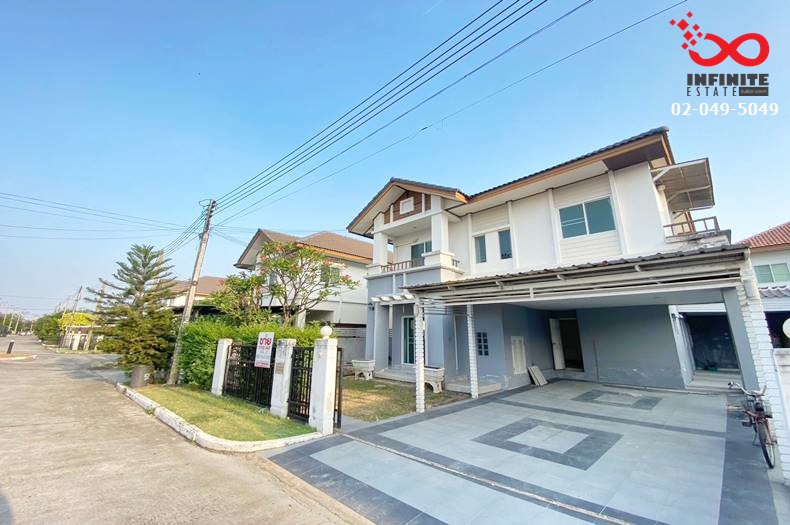 For SaleHousePathum Thani,Rangsit, Thammasat : 2-story detached house for sale, Vista Ville Lam Luk Ka, Khlong 3, Lam Luk Ka Road.