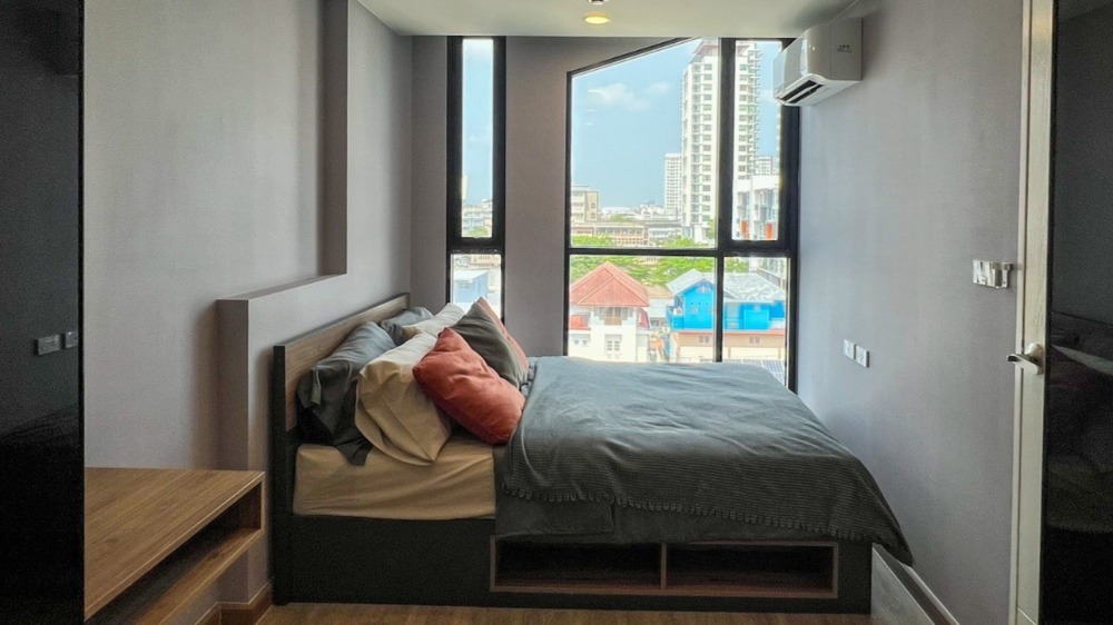 For SaleCondoOnnut, Udomsuk : Low rise condo for sale, brand new, in the middle of Sukhumvit 64 Pool villa style, near Punnawithi BTS, with onsen available for use, size 1 bedroom, 29 sq m, 7-8th floor, with furniture, built-in kitchen.