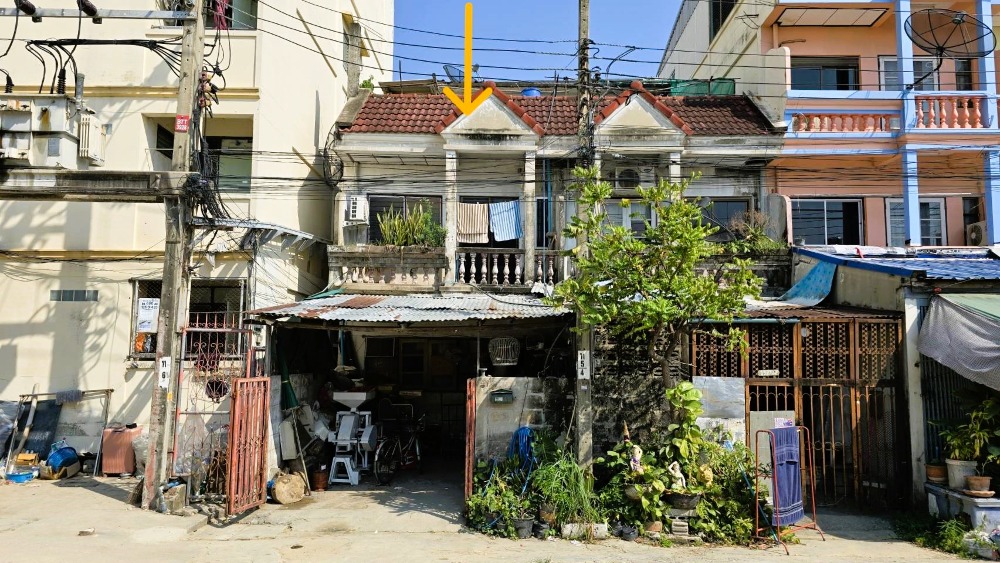 For SaleTownhouseEakachai, Bang Bon : House for sale, next to a dormitory, Soi Kamnan Maen 12, convenient travel, suitable for living, doing business, cheap price!