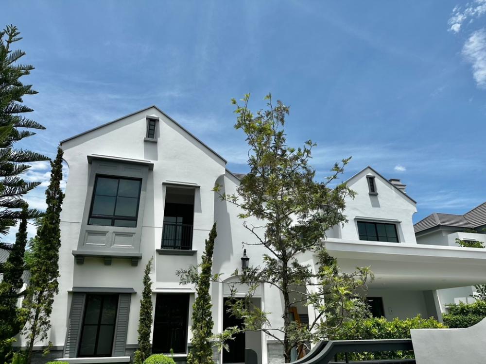 For RentHouseKasetsart, Ratchayothin : Nantawan Ramindra - Phahonyothin 50: Luxury four-bedroom villa for rent and sale in Ramindra.