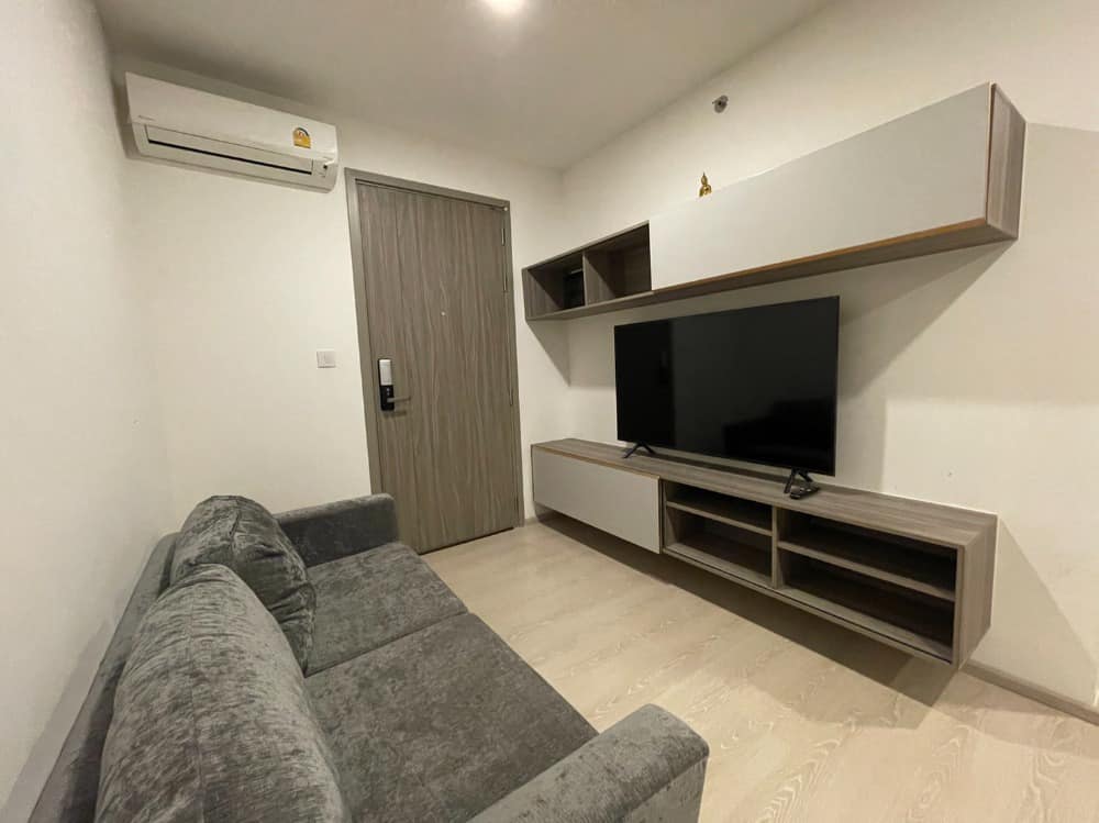 For RentCondoVipawadee, Don Mueang, Lak Si : Condo for sale and rent, Knightsbridge Phahonyothin Interchange (1 bedroom), 5th floor, near the Interchange intersection connecting 2 electric train lines.