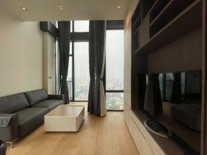 For RentCondoWitthayu, Chidlom, Langsuan, Ploenchit : 1 Bedroom Duplex - high floor on Chidlom Rd.