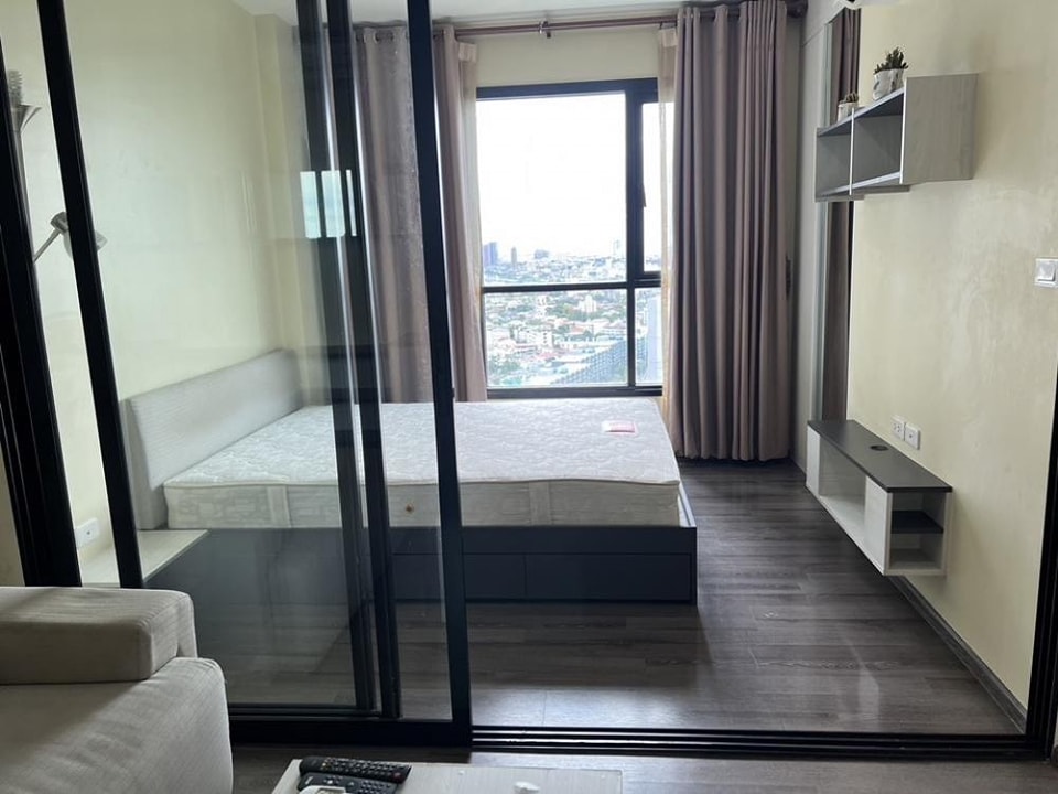 For SaleCondoOnnut, Udomsuk : S-TBPW106  The Base Park West, Sukhumvit 77, 31st floor, city view, 26 sq m., 1 bedroom, 1 bathroom, 2.4205 million. 099-251-6615