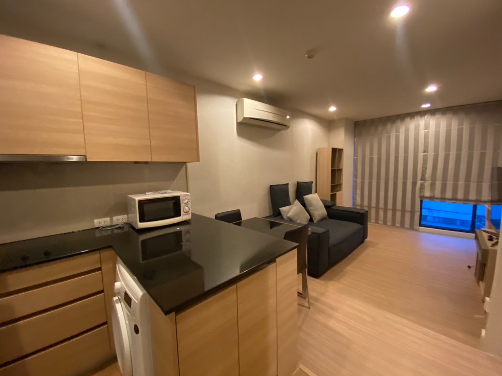 For RentCondoSukhumvit, Asoke, Thonglor : For rent! Condo D 25 ThongLor near BTS Thonglor 10mins, 1 bedroom, 1 bathroom, 45 sq m. 18,000 per month.