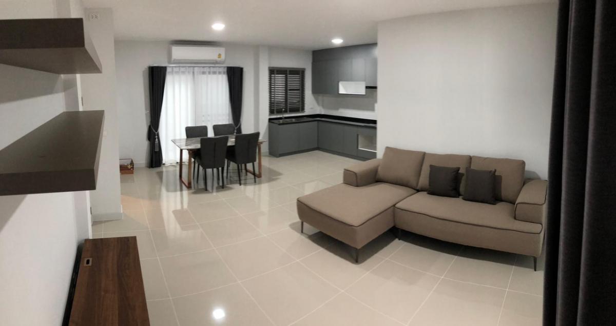 For RentTownhouseBangna, Bearing, Lasalle : 🌟For rental Townhome Pleno- Sukhumvit - Bangna 2. Townhome 2 storeys 3 bedrooms / 3 bathrooms. Fully furnished and decorated.Nearby Mega Bangna. Developed by AP.🔑Rental Fee 35,000 THB /Month