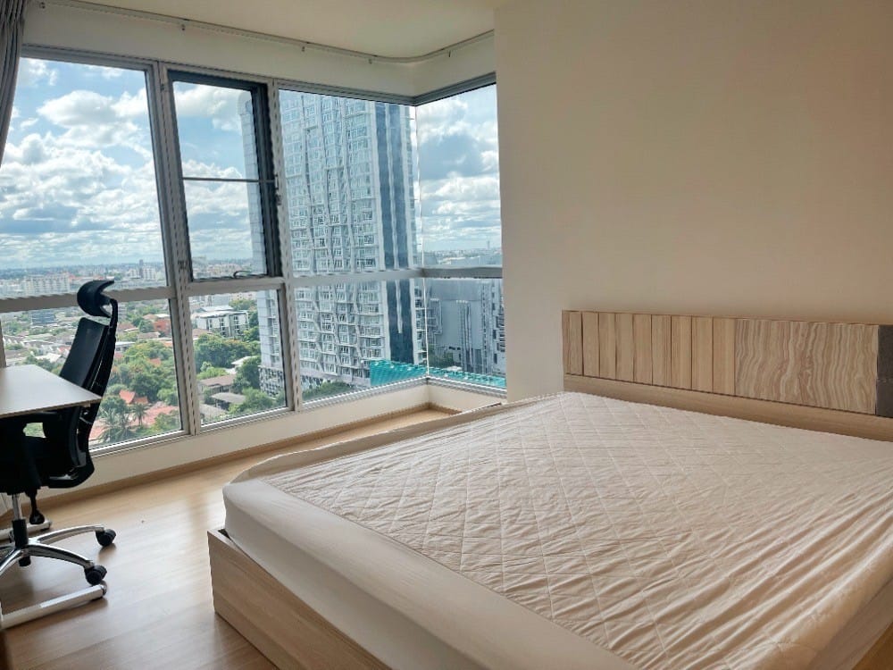 For SaleCondoOnnut, Udomsuk : S-RTSU105  Rhythm Sukhumvit 50, 16th floor, city view, 65.6 sq m., 2 bedrooms, 2 bathrooms, 10.7 million. 064-959-8900