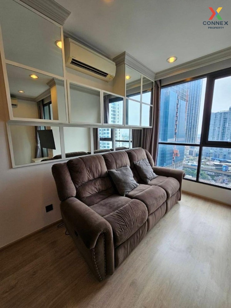 For SaleCondoRatchathewi,Phayathai : For Sale Condo , Ideo Q Ratchathewi , high floor , wide frontage , BTS-Ratchathewi , Thung Phaya Thai , Rat Thewi , Bangkok , CX-95133