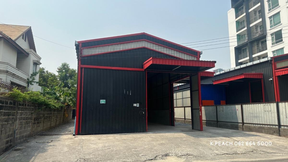 For RentWarehouseRatchadapisek, Huaikwang, Suttisan : For rent💥Ratchada Warehouse connected to Ratchadaphisek Road, Lat Phrao Road🔥 Suitable for distribution center, warehouse.