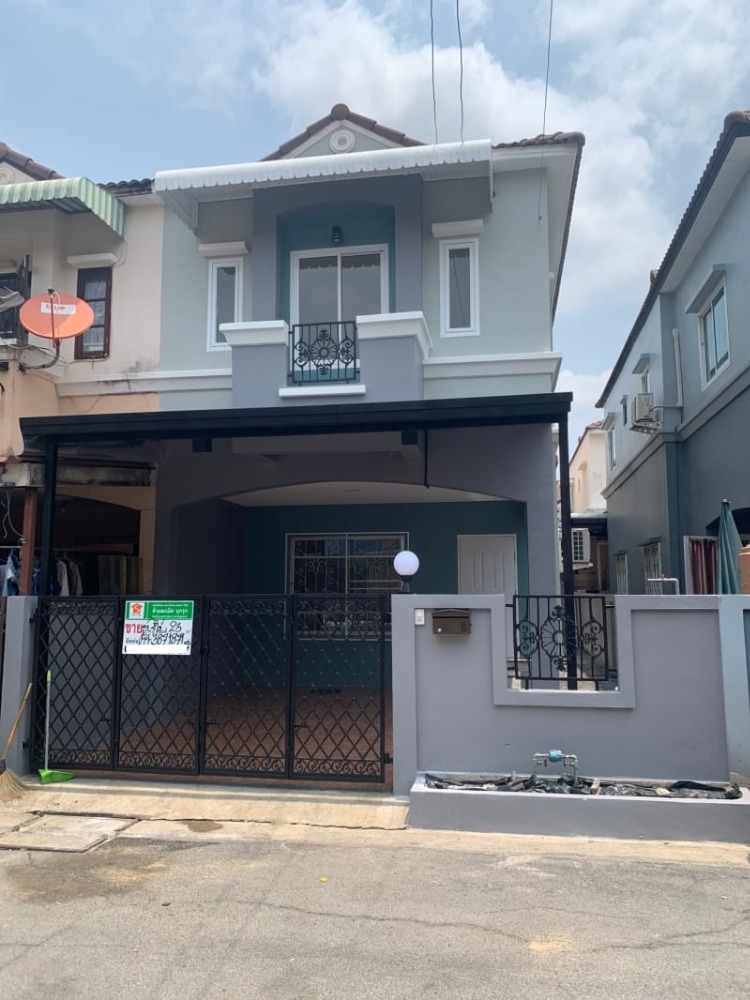 For SaleTownhouseNawamin, Ramindra : For sale cheap, 2nd floor, 23 square meters, KC Cluster Village, Thai Raman Road, house has 3 bedrooms, 2 bathrooms.