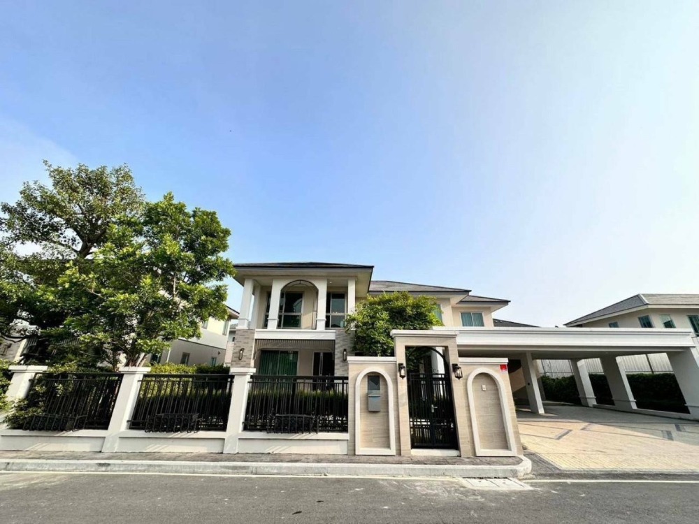 For SaleHousePattanakan, Srinakarin : Luxurious Villa @Rama9-Krungthep Kreeta: Spacious 3+1 Beds for Sale