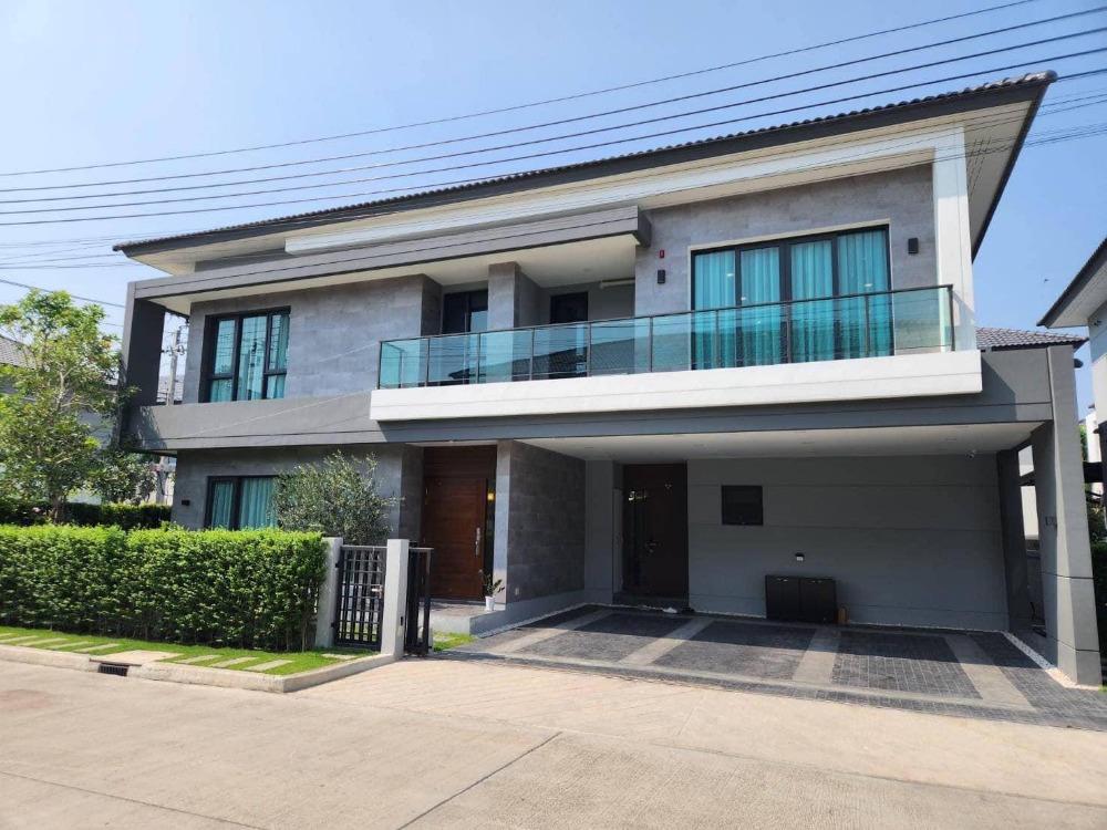 For RentHouseBangna, Bearing, Lasalle : The City Bangna (เดอะ ซิตี้ บางนา) | 2-storey detached house, 78 sq.wah (312 sq.m.), 351 sq.m. | Fortune already favors the wealthy. | Near Mega Bangna , IKEA Bangna 1 km.