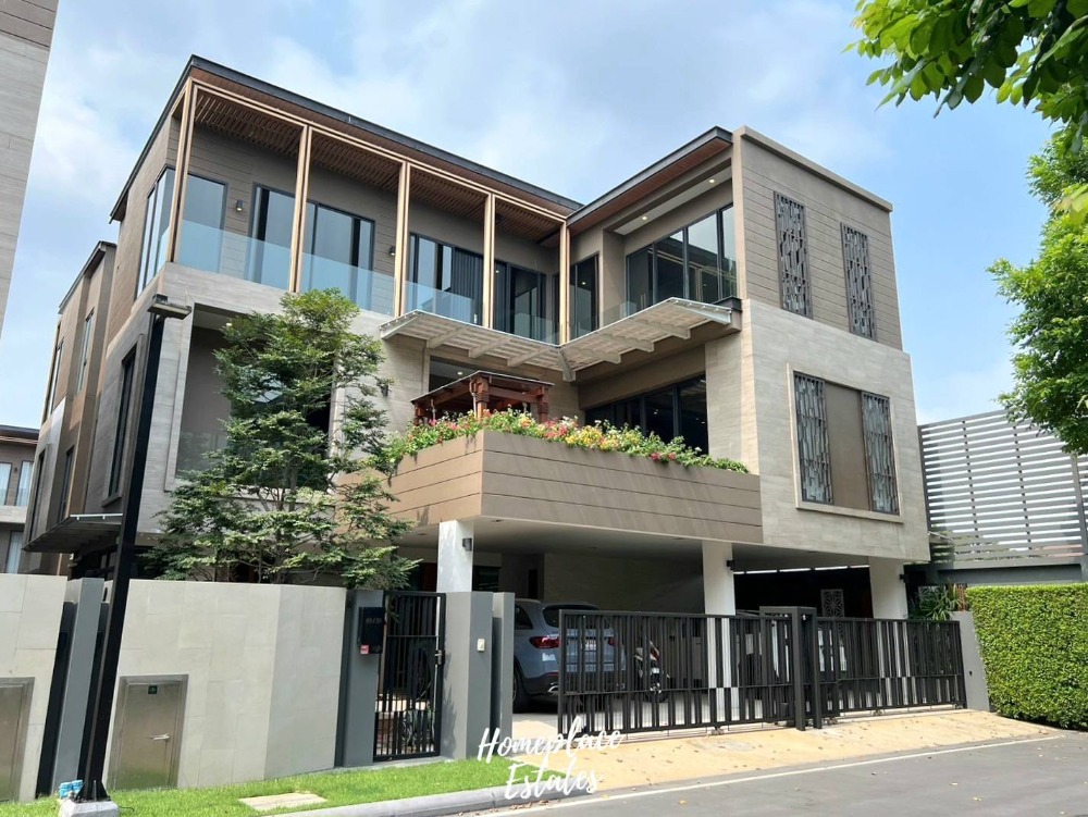 For SaleHousePattanakan, Srinakarin : Luxurious house, next to the new Krungthep Kreetha Road, beautifully decorated, complete, ready to move in, Vana Residence Rama 9-Srinakarin.