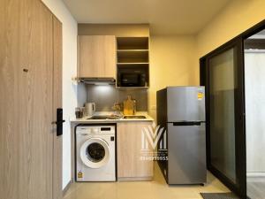 For RentCondoOnnut, Udomsuk : For rent, Nia by Sansiri, furnished with electrical appliances, 11th-12th floor, only 13000 baht, no pets allowed.