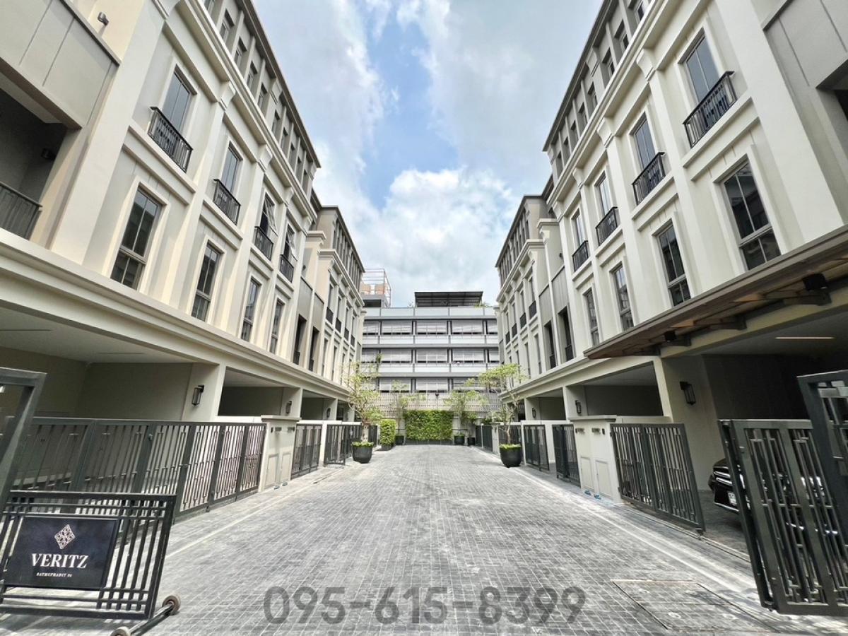 For RentTownhouseRama3 (Riverside),Satupadit : 📌 For rent, 4-story luxury townhome, VERITZ SATHUPRADIT 34, luxuriously decorated.