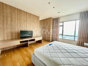 For RentCondoSukhumvit, Asoke, Thonglor : 3 Bed Unit High Fl. For Rent Good Location Close To BTS Phrom Phong @ The Madison