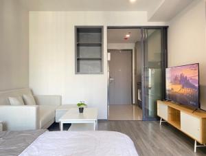 For RentCondoSiam Paragon ,Chulalongkorn,Samyan : For rent Ideo Chula - Samyan, beautiful room, cheap, ready to move in, near MRT Samyan, if interested contact Line @841qqlnr